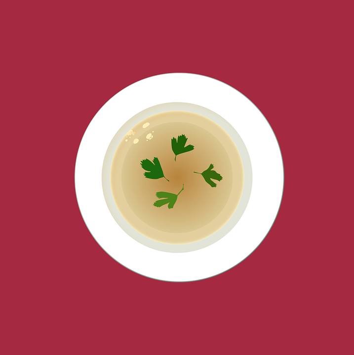 Bouillon de poule maison